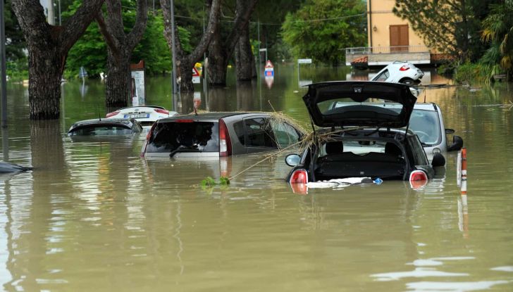 Alluvione Emilia Romagna: tutti i mezzi speciali impiegati - Foto 1 di 8