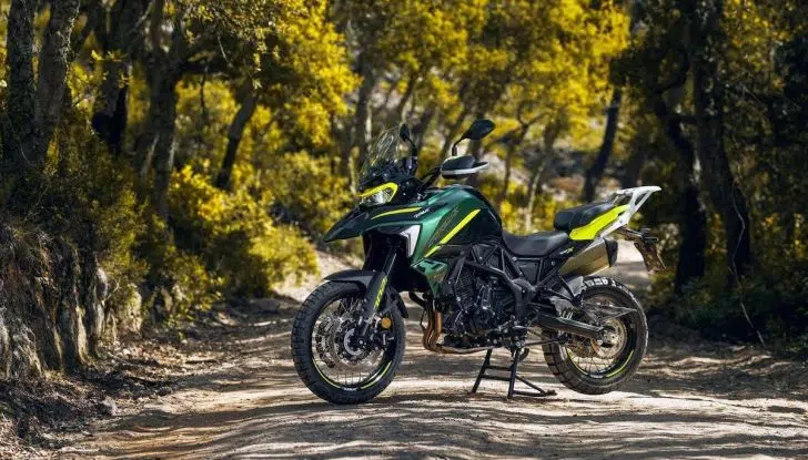 Benelli TRK 702 e TRK 702X: promozione super fino ad aprile 2024 - Foto 8 di 12