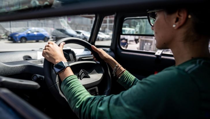 San Giorgio del Porto sceglie la Citroën Ami per rivoluzionare il suo cantiere navale - Foto 34 di 41