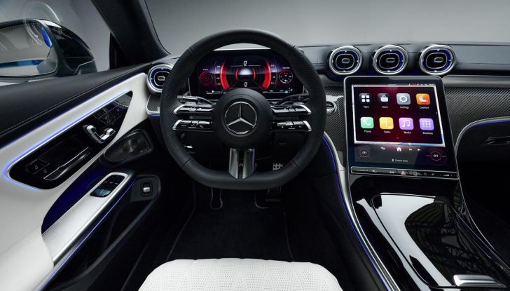 Mercedes CLE 2024: motori e dettagli della nuova coupé tedesca - Foto 5 di 60