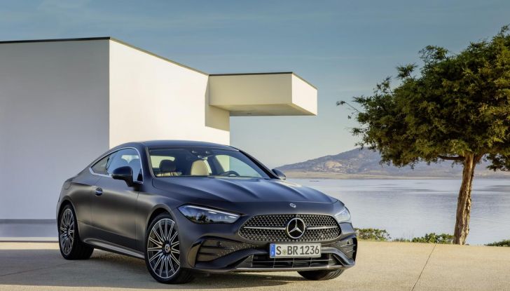 Mercedes CLE 2024: motori e dettagli della nuova coupé tedesca - Foto 37 di 60