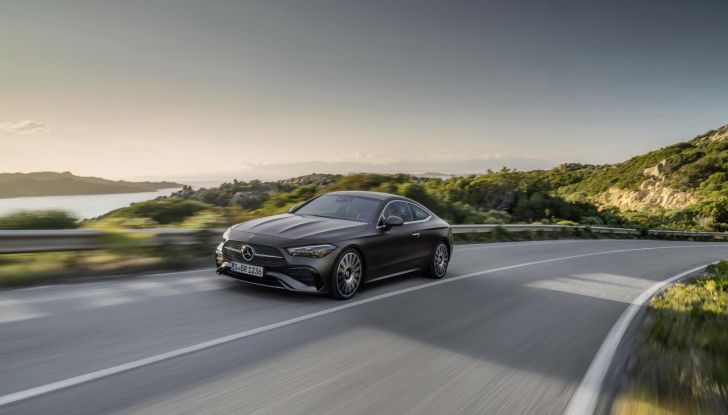 Mercedes CLE 2024: motori e dettagli della nuova coupé tedesca - Foto 59 di 60