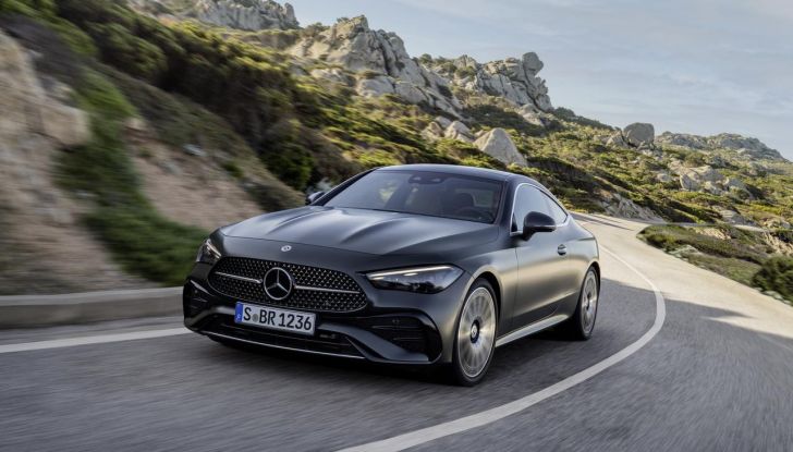 Mercedes CLE 2024: motori e dettagli della nuova coupé tedesca - Foto 53 di 60