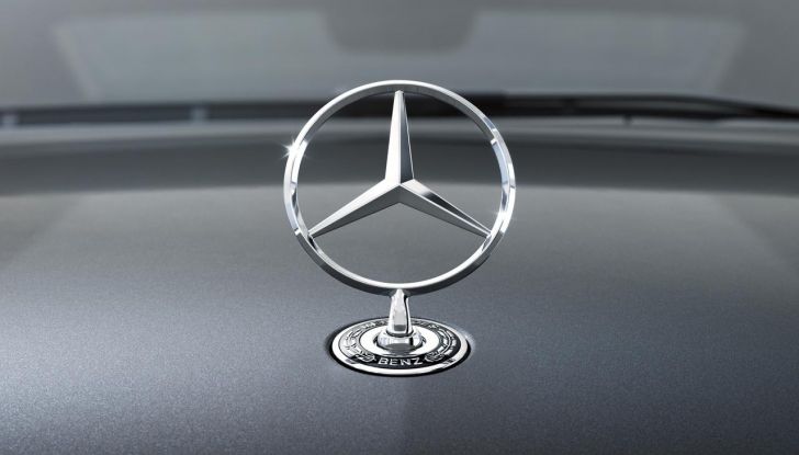 Mercedes Classe V 2024: debutta il nuovo restyling del van tedesco - Foto 15 di 122