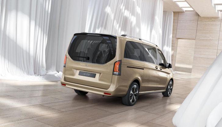 Mercedes Classe V 2024: debutta il nuovo restyling del van tedesco - Foto 14 di 122