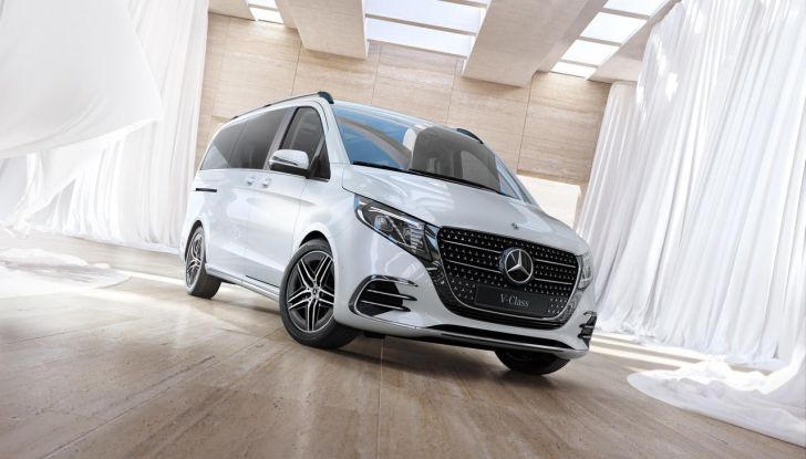 Mercedes Classe V 2024: debutta il nuovo restyling del van tedesco - Foto 9 di 122