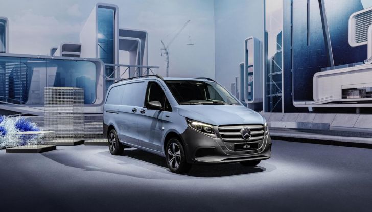 Mercedes Classe V 2024: debutta il nuovo restyling del van tedesco - Foto 81 di 122