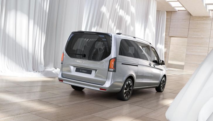Mercedes Classe V 2024: debutta il nuovo restyling del van tedesco - Foto 8 di 122
