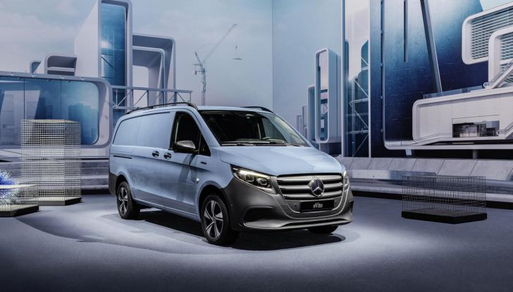 Mercedes Classe V 2024: debutta il nuovo restyling del van tedesco - Foto 83 di 122