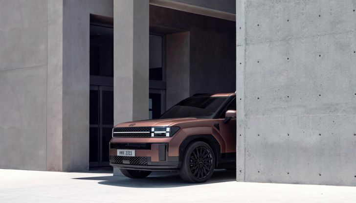 Nuovo Hyundai Santa Fe: il 10 agosto saranno rivelate tutte le caratteristiche - Foto 5 di 11