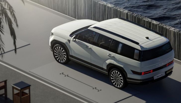 Nuovo Hyundai Santa Fe: il 10 agosto saranno rivelate tutte le caratteristiche - Foto 6 di 11