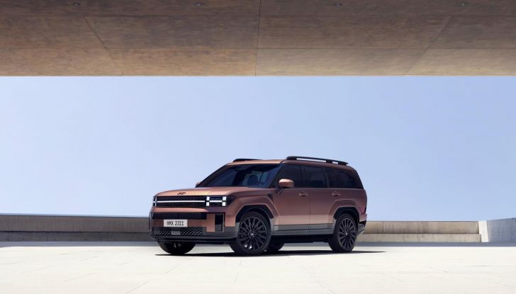 Nuovo Hyundai Santa Fe: il 10 agosto saranno rivelate tutte le caratteristiche - Foto 3 di 11