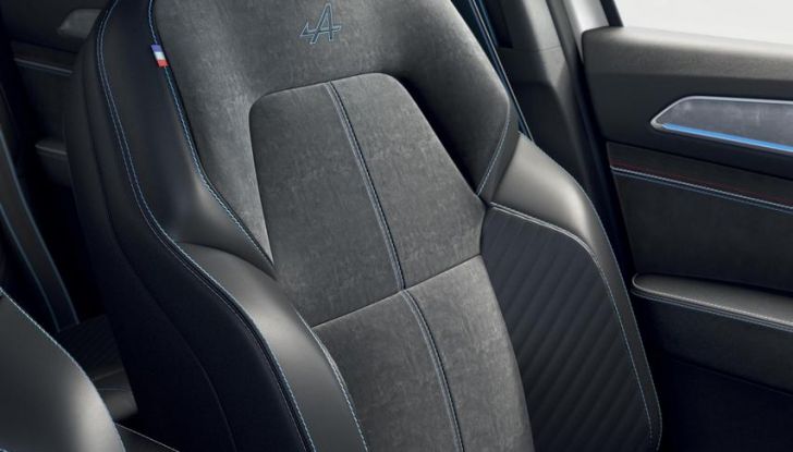 Nuovo Renault Arkana: il SUV coupé si aggiorna per rimanere al passo coi tempi - Foto 11 di 28