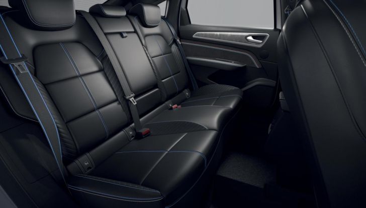 Nuovo Renault Arkana: il SUV coupé si aggiorna per rimanere al passo coi tempi - Foto 10 di 28