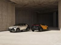 Nuovo Toyota C-HR 2024: allestimenti, noleggio e prezzi da 35.700 euro