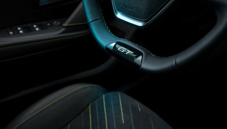 Peugeot E-208 2025: nuovo aggiornamento, autonomia elettrica fino a 433 km - Foto 39 di 50