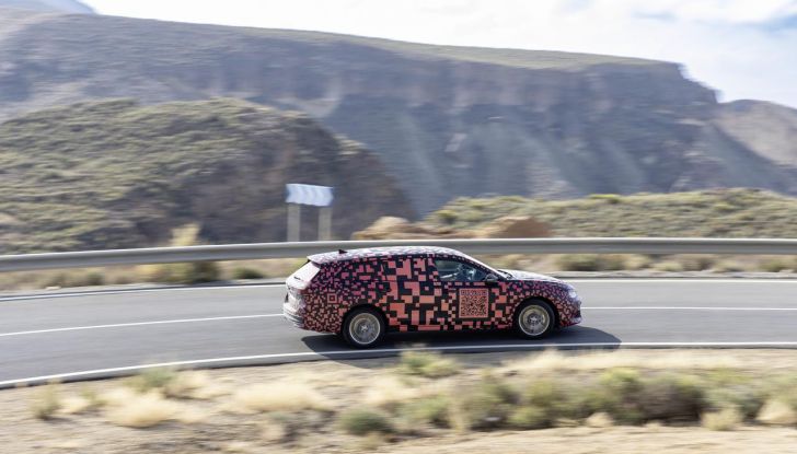 Nuova Volkswagen Passat Variant: ultimi test su strada per la prossima generazione - Foto 7 di 9