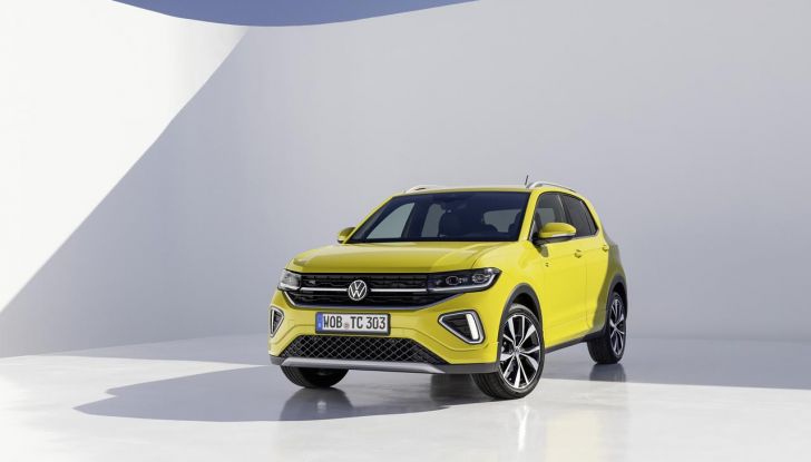 Volkswagen T-Cross 2024: svelato il nuovo restyling del SUV compatto - Foto 9 di 32