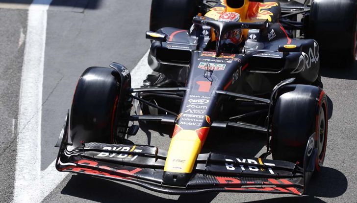 F1 2023, GP Gran Bretagna: Verstappen regala la decima vittoria a Red Bull - Foto 1 di 10