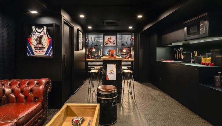 Il motorhome di Marc Marquez finisce su Airbnb - Foto 10 di 17