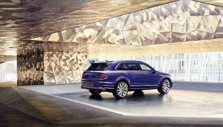 Bentayga Mulliner: passo lungo la nuova ammiraglia di Bentley - Foto 5 di 8