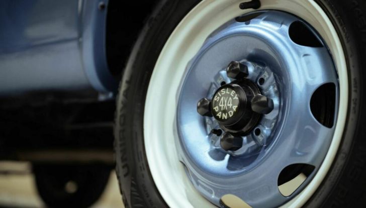 Fiat Panda 4×4 Piccolo Lusso: un restomod unico da 30.000 euro - Foto 11 di 44