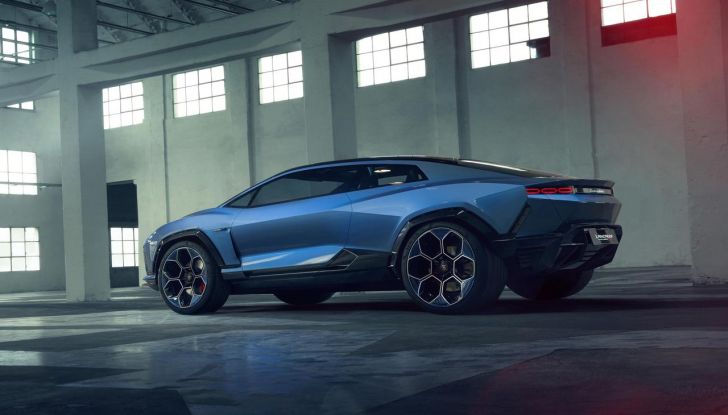 Lamborghini Lanzador: svelato il primo veicolo 100% elettrico del brand - Foto 15 di 69