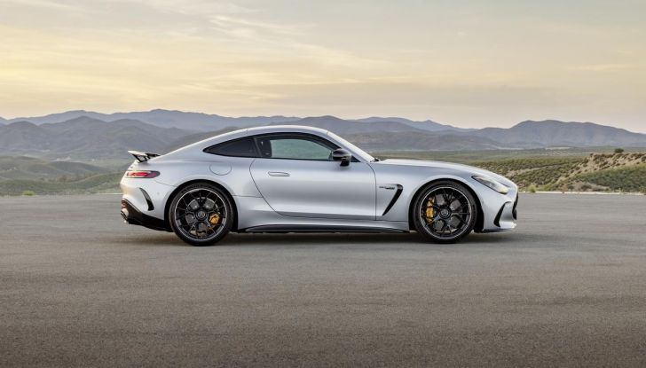 Mercedes-AMG GT 2024