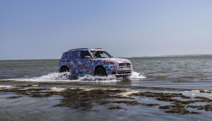 Mini Countryman 2024: il nuovo crossover visita le Highlands della Scozia - Foto 102 di 103