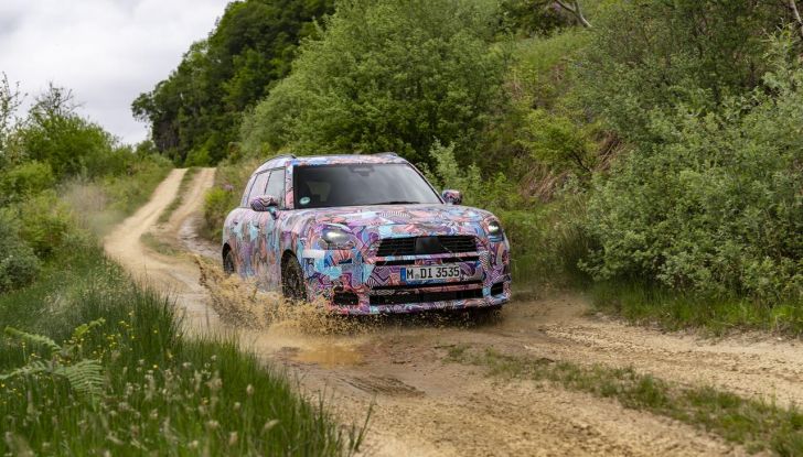 Mini Countryman 2024: il nuovo crossover visita le Highlands della Scozia - Foto 29 di 103