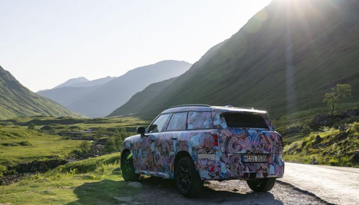 Mini Countryman 2024: il nuovo crossover visita le Highlands della Scozia - Foto 4 di 103
