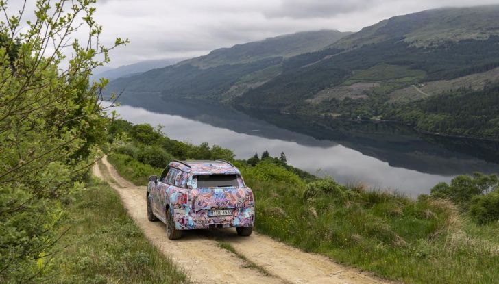 Mini Countryman 2024: il nuovo crossover visita le Highlands della Scozia - Foto 25 di 103