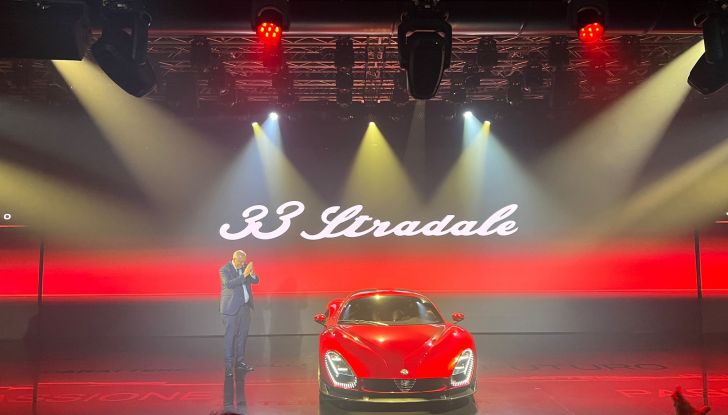 Alfa Romeo 33 Stradale: l’iconica vettura rinasce in soli 33 esemplari - Foto 1 di 18
