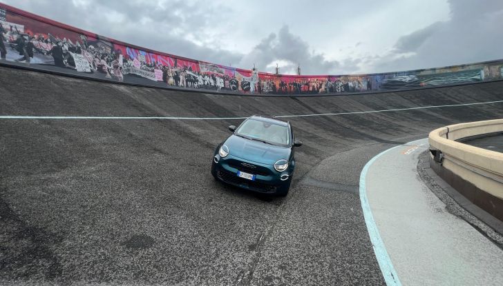 Fiat 600e prova su strada, autonomia e prezzi da 30.549 euro - Foto 93 di 100