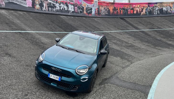 Fiat 600e prova su strada, autonomia e prezzi da 30.549 euro - Foto 95 di 100