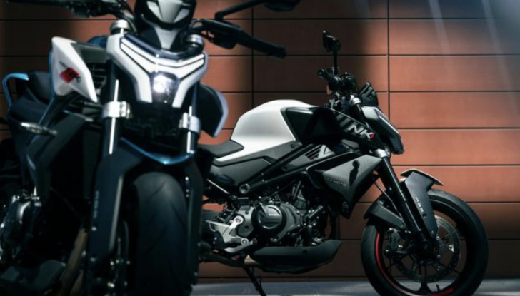 CF Moto lancia l’audace naked 450NK - Foto 8 di 16