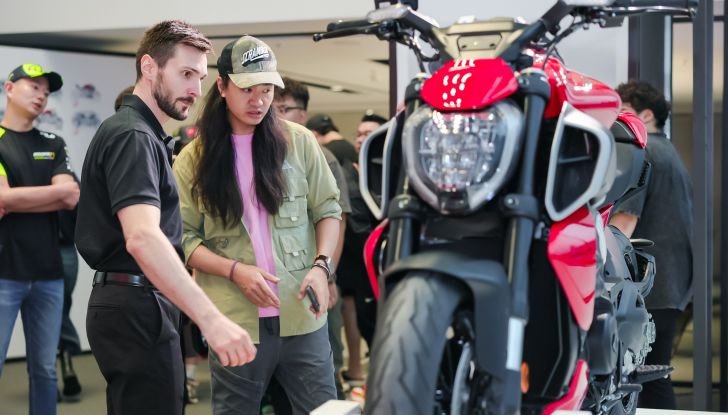 Ducati Diavel V4 protagonista della “Design Night” di Shanghai - Foto 4 di 7