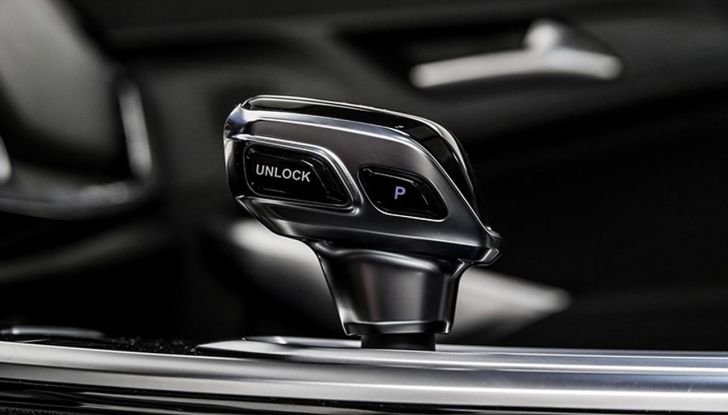 EVO7: debutta in Italia il nuovo SUV a sette posti - Foto 9 di 22