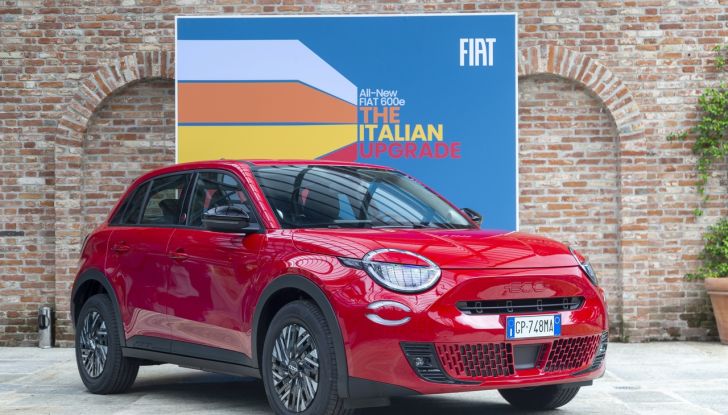 Fiat 600e prova su strada, autonomia e prezzi da 30.549 euro - Foto 7 di 100
