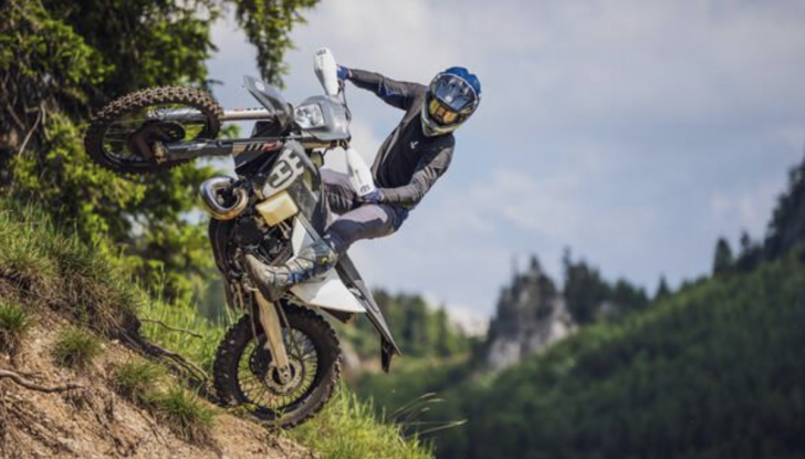 Husqvarna presenta i nuovi modelli Enduro Pro 2024 - Foto 12 di 12