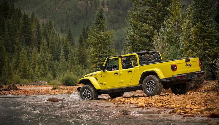 Jeep Gladiator 2024: il pick-up si aggiorna con l’arrivo del nuovo restyling - Foto 28 di 103