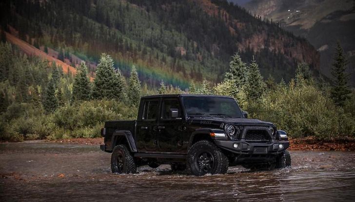Jeep Gladiator 2024: il pick-up si aggiorna con l’arrivo del nuovo restyling - Foto 92 di 103