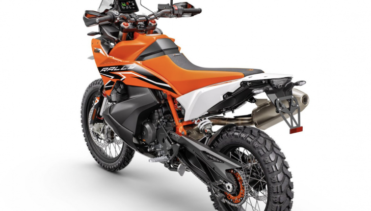 KTM 890 Adventure R Rally 2024: l’enduro (forse) più completa sul mercato - Foto 1 di 8