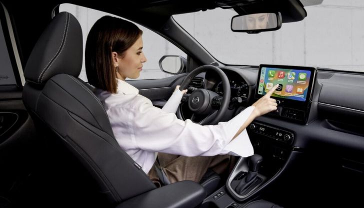 Mazda 2 Hybrid 2024: allestimenti, prestazioni e consumi - Foto 2 di 21