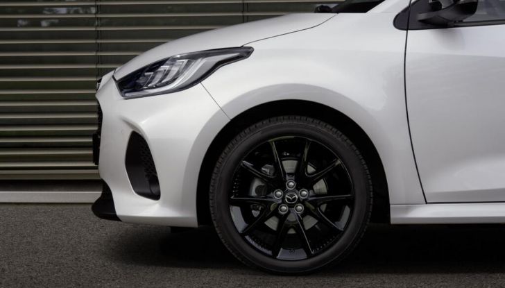 Mazda 2 Hybrid 2024: allestimenti, prestazioni e consumi - Foto 4 di 21