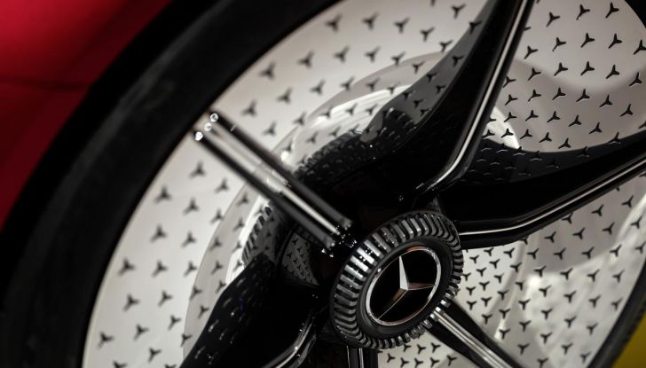 Mercedes CLA Concept: piccolo assaggio di un nuovo segmento di EV entry-level - Foto 51 di 96