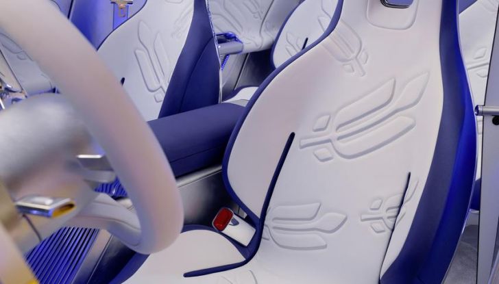 Mercedes CLA Concept: piccolo assaggio di un nuovo segmento di EV entry-level - Foto 36 di 96