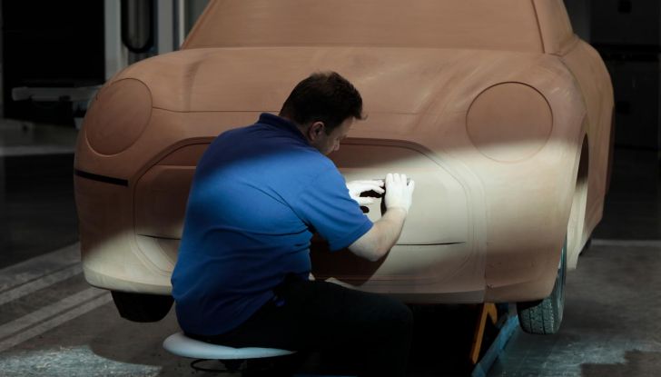 Nuova Mini Cooper 2024: una fusione di tradizione e avanguardia tecnologica - Foto 61 di 122