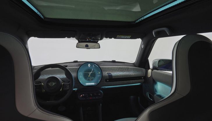 Nuova Mini Cooper 2024: una fusione di tradizione e avanguardia tecnologica - Foto 85 di 122