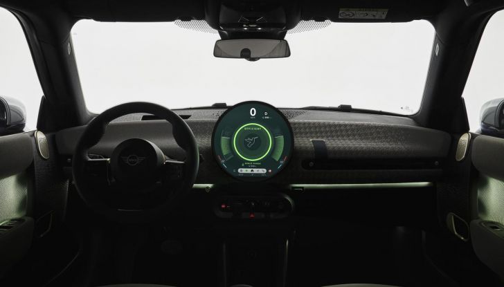 Nuova Mini Cooper 2024: una fusione di tradizione e avanguardia tecnologica - Foto 82 di 122